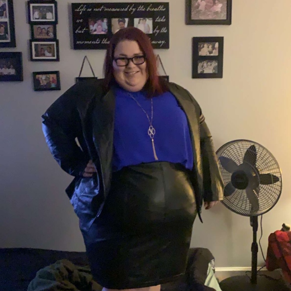 Meet your Posher, Lillian